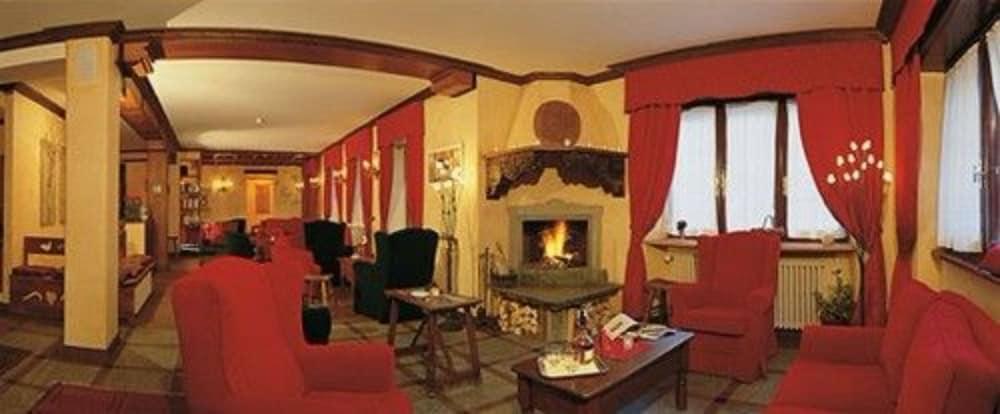 Hotel Courmayeur Exterior foto