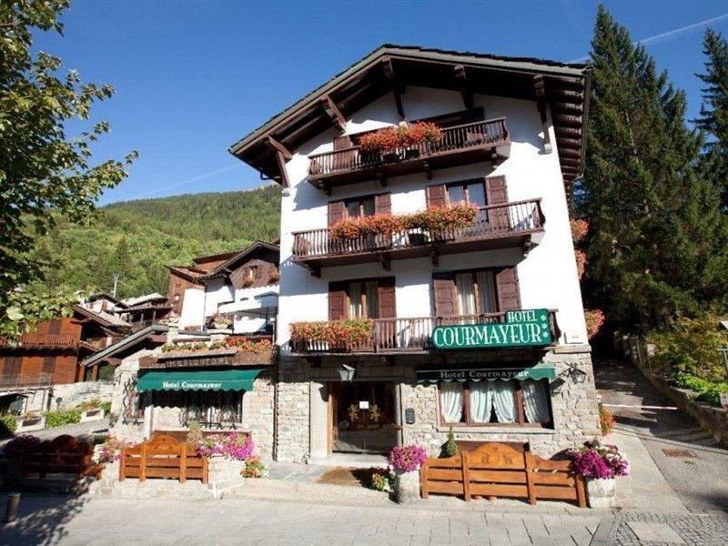 Hotel Courmayeur Exterior foto